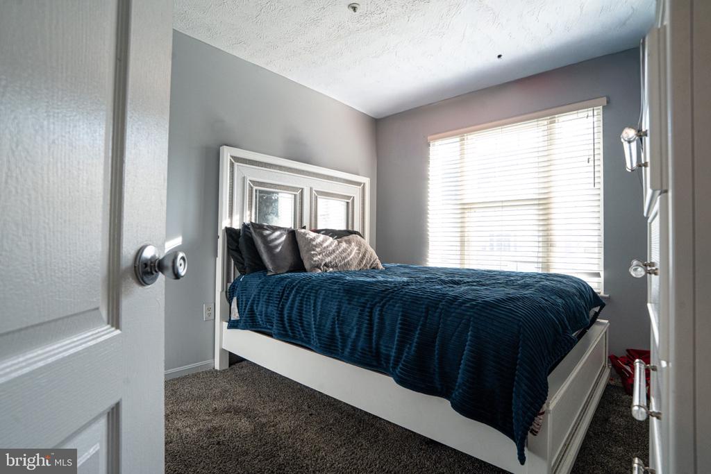 16117 BROOKMEAD COURT