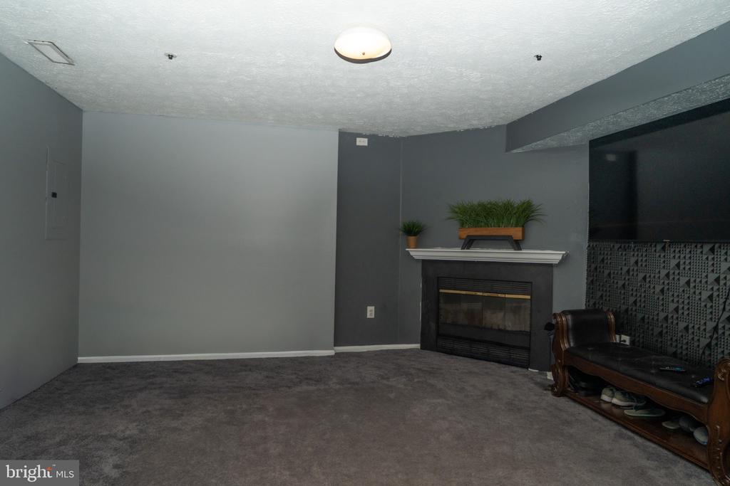 16117 BROOKMEAD COURT