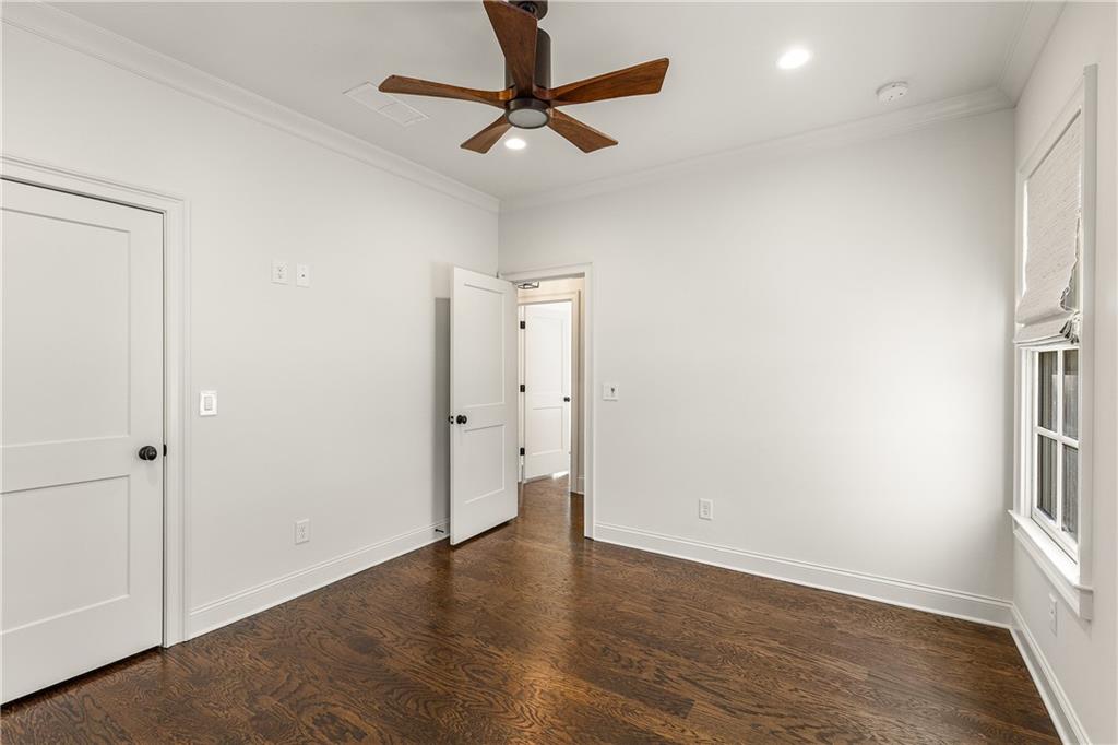 251 Chastain Park Drive NE