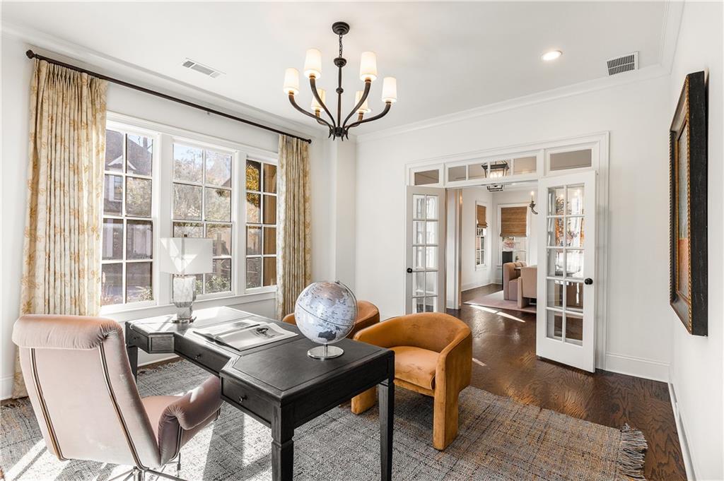 251 Chastain Park Drive NE