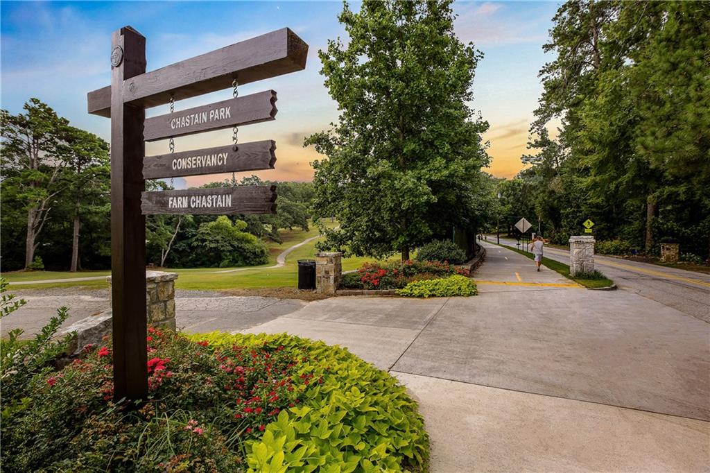 251 Chastain Park Drive NE