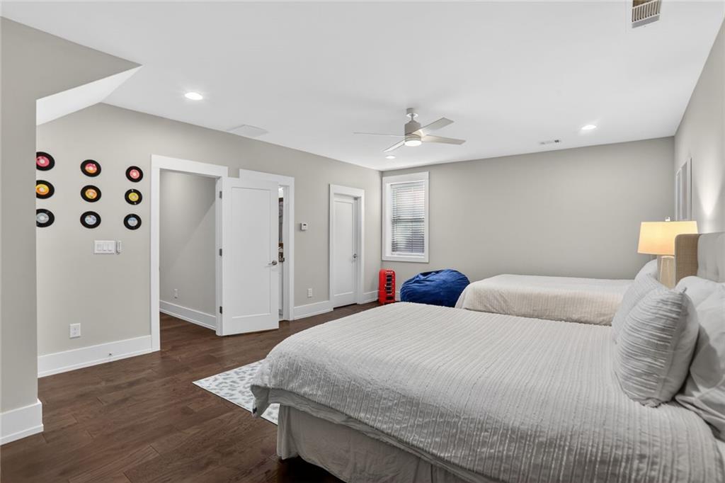 1307 Markham Road