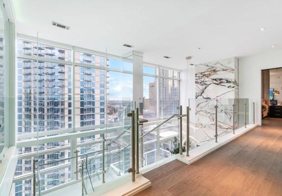 45 Ivan Allen Jr NW Boulevard NW Unit 2701