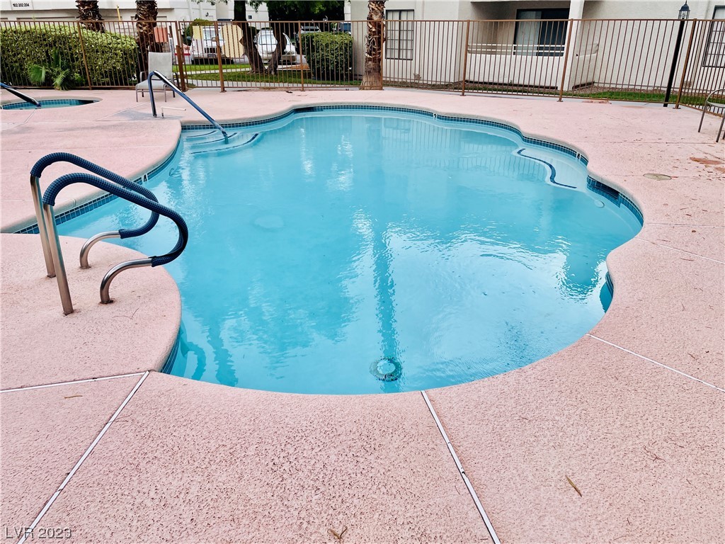 2611 South Durango Drive 204