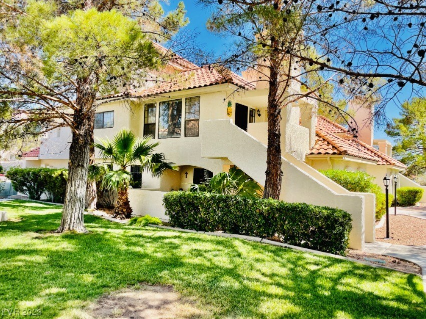 2611 South Durango Drive 204