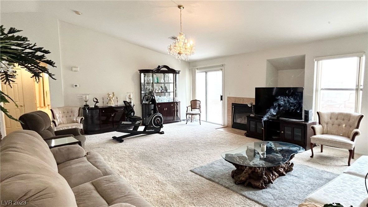537 Pearberry Avenue