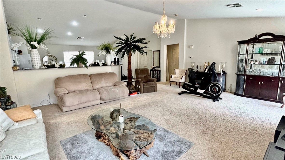 537 Pearberry Avenue
