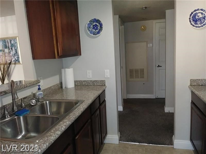 2801 RAINBOW Boulevard 205
