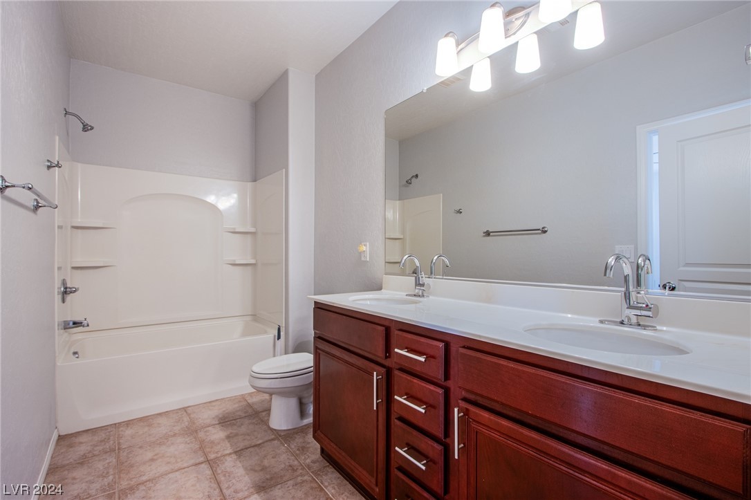 315 Clarence House Avenue 3