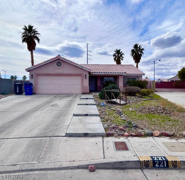 221 Beaver Ridge Avenue