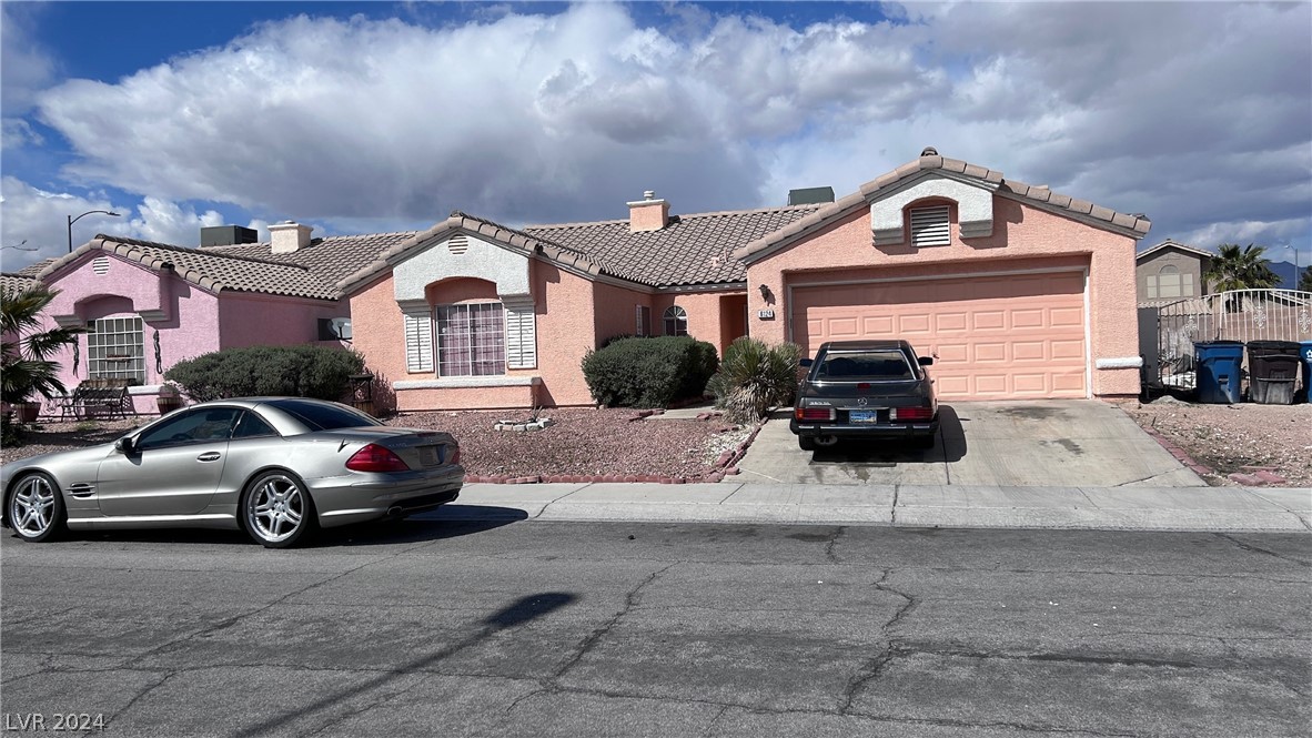 6124 Desert Haven Road