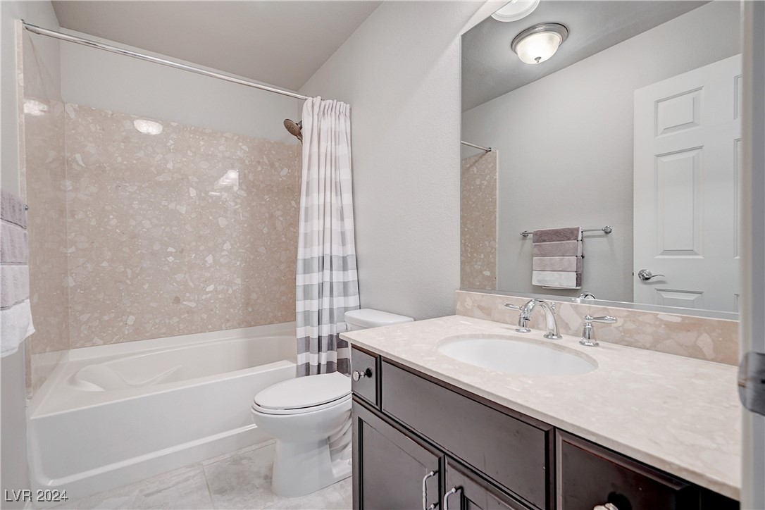 7211 South Bronco Street