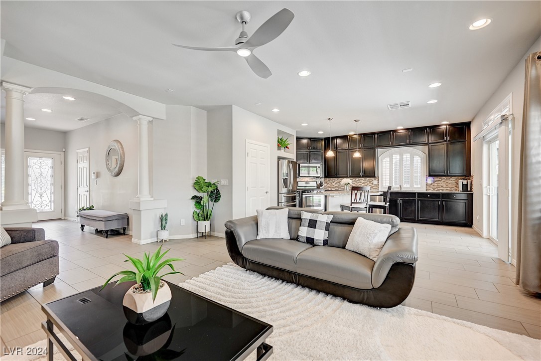 7211 South Bronco Street