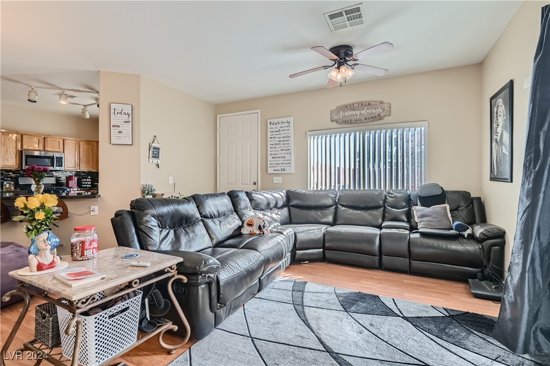 6170 East Sahara Avenue 1107