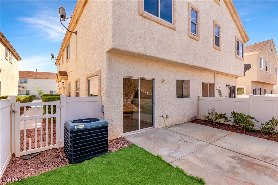 9333 Leaping Deer Place 102