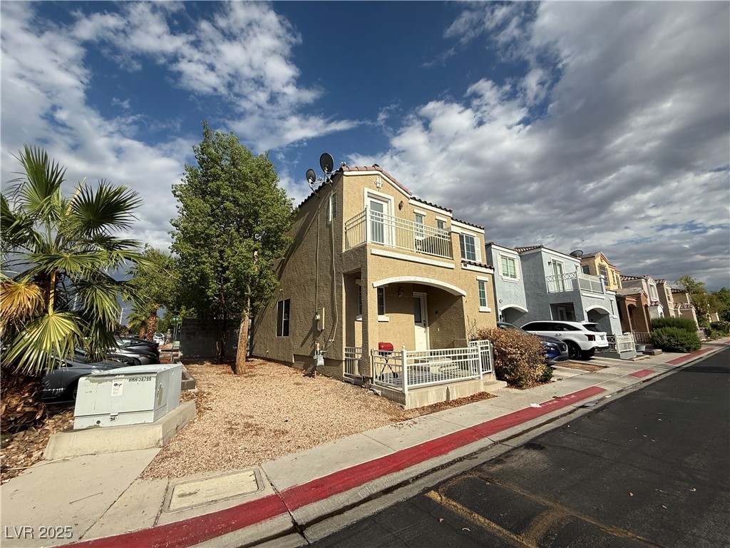 10322 Tranquil Breeze Street