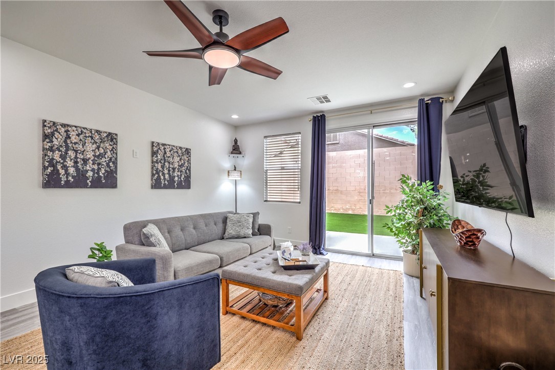 10762 Flame Vine Court