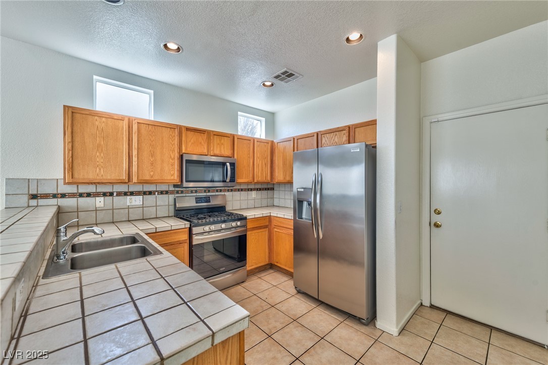 5009 Ocean Springs Avenue