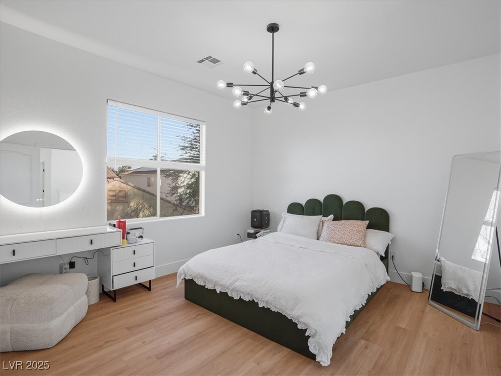 10852 Avenzano Street