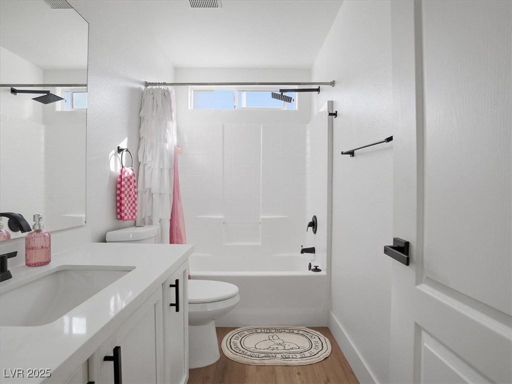 10852 Avenzano Street