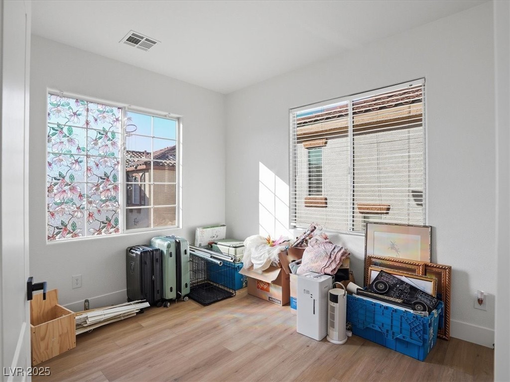 10852 Avenzano Street