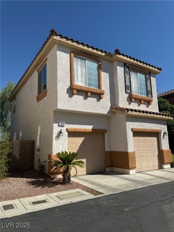 10852 Avenzano Street