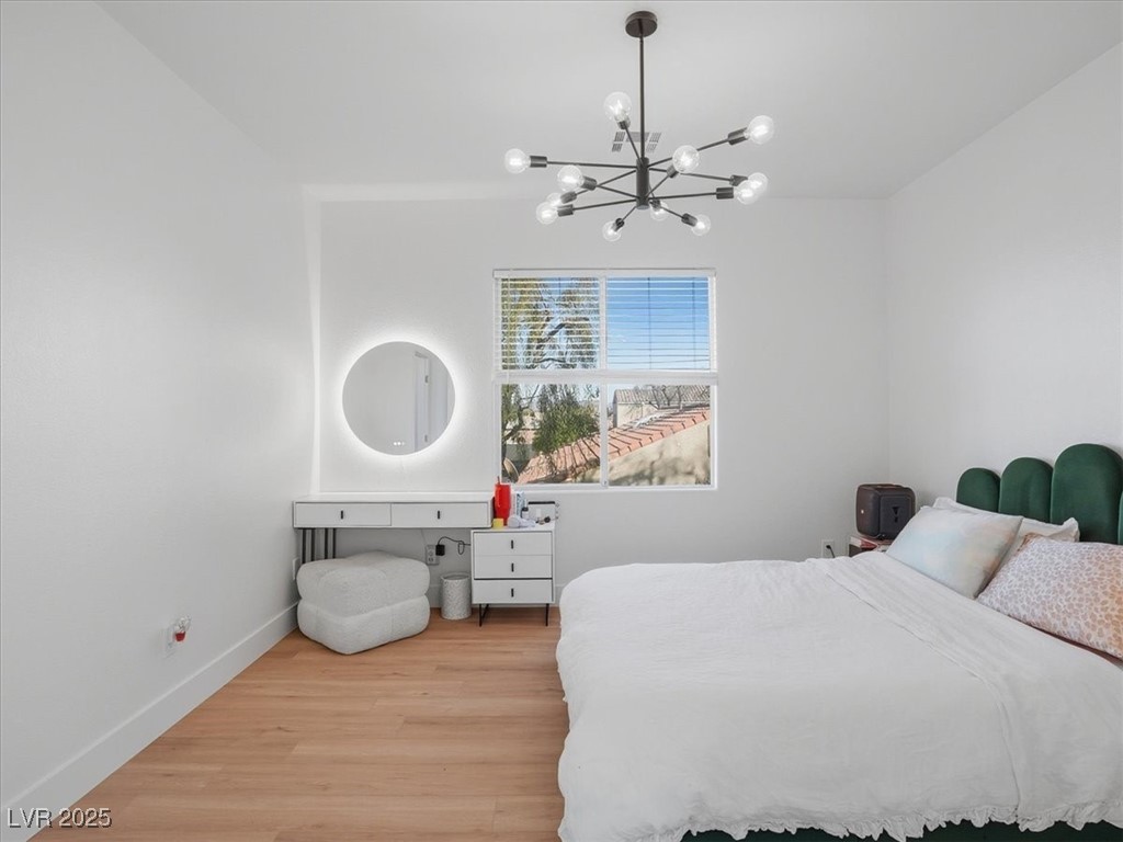 10852 Avenzano Street