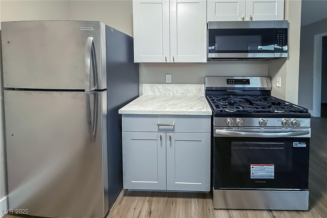 7056 Sprucewood Street