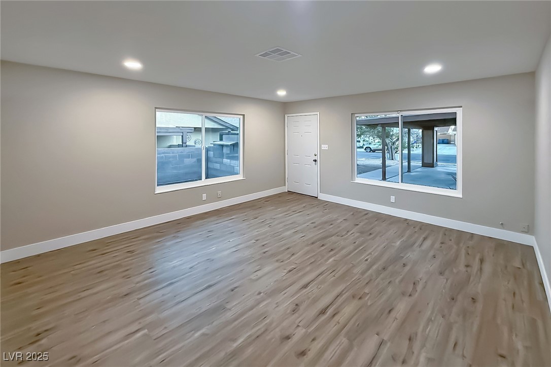 7056 Sprucewood Street