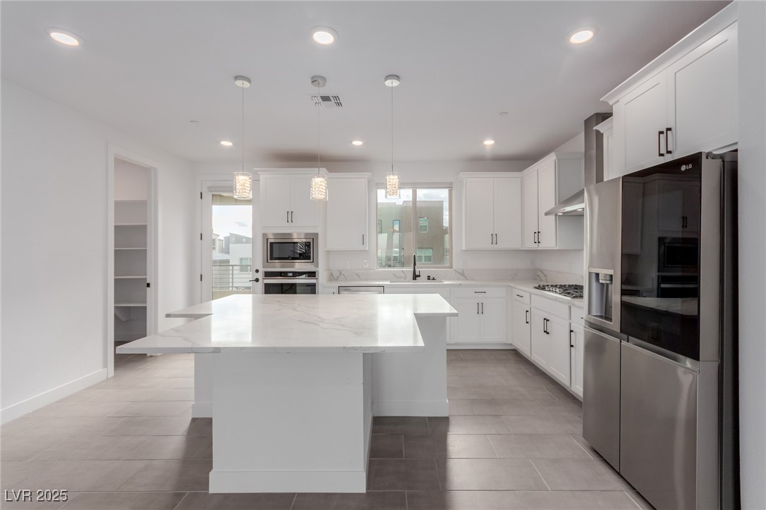 11635 Gentle Birdsong Avenue