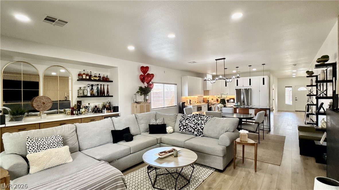 4434 Verdiccio Avenue