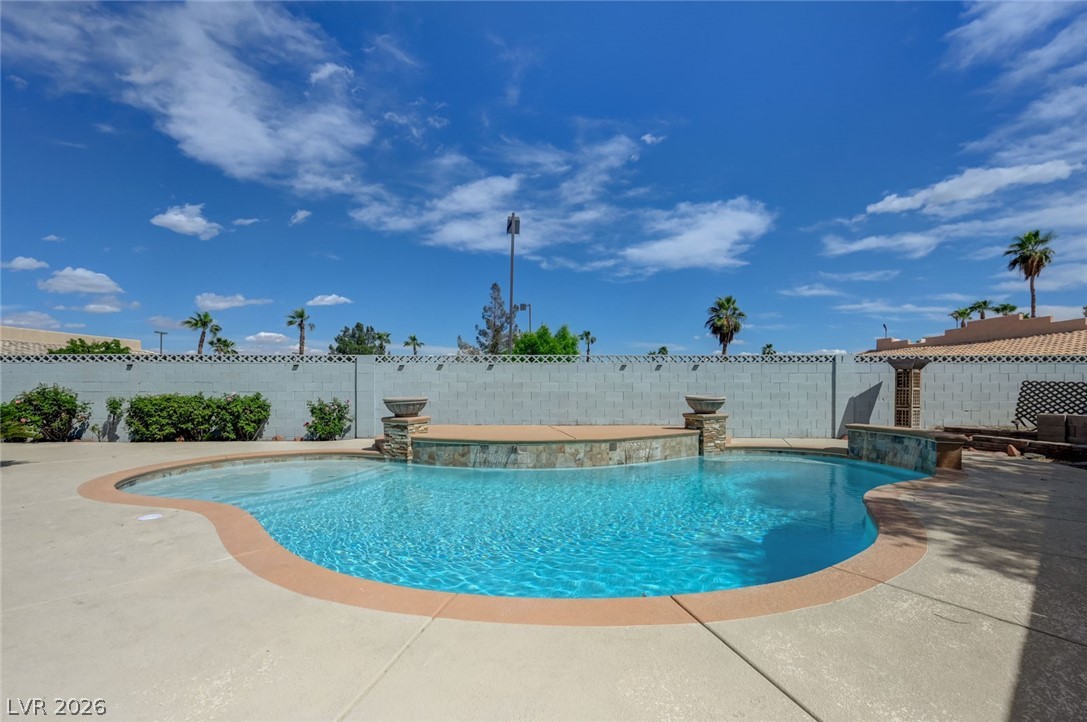 2213 Piccolo Way