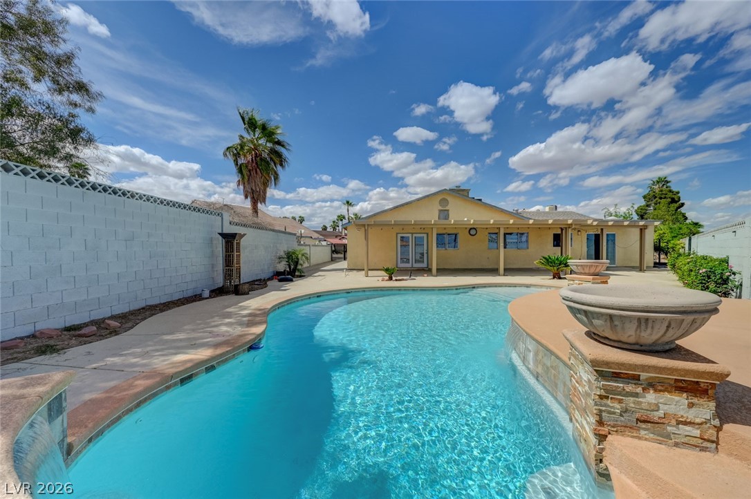 2213 Piccolo Way