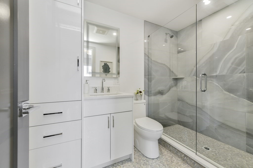 19-23 Clapp St # 7