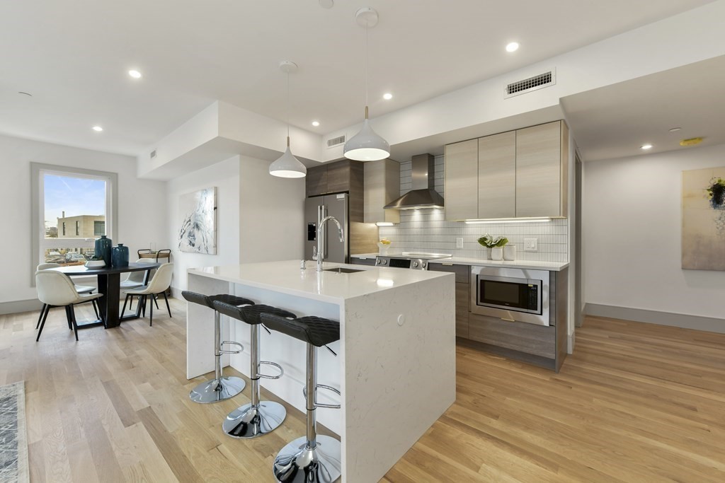 19-23 Clapp St # 7