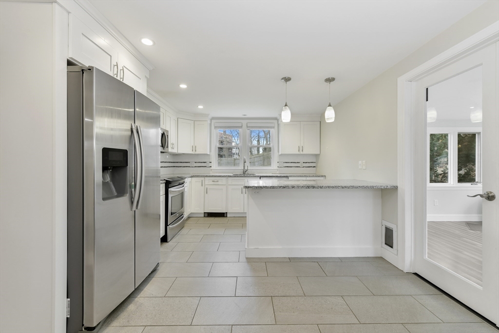 58 Faxon Ln