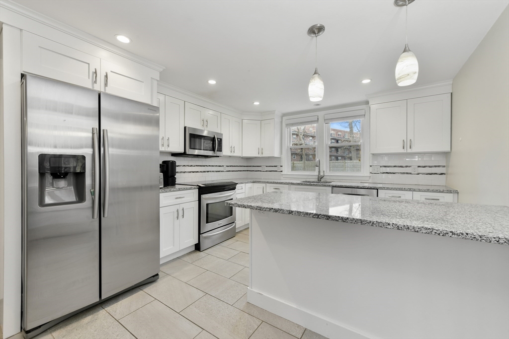 58 Faxon Ln