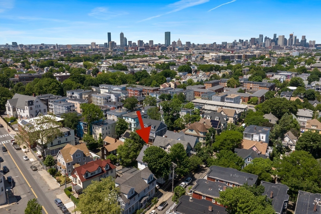 63 Bakersfield St