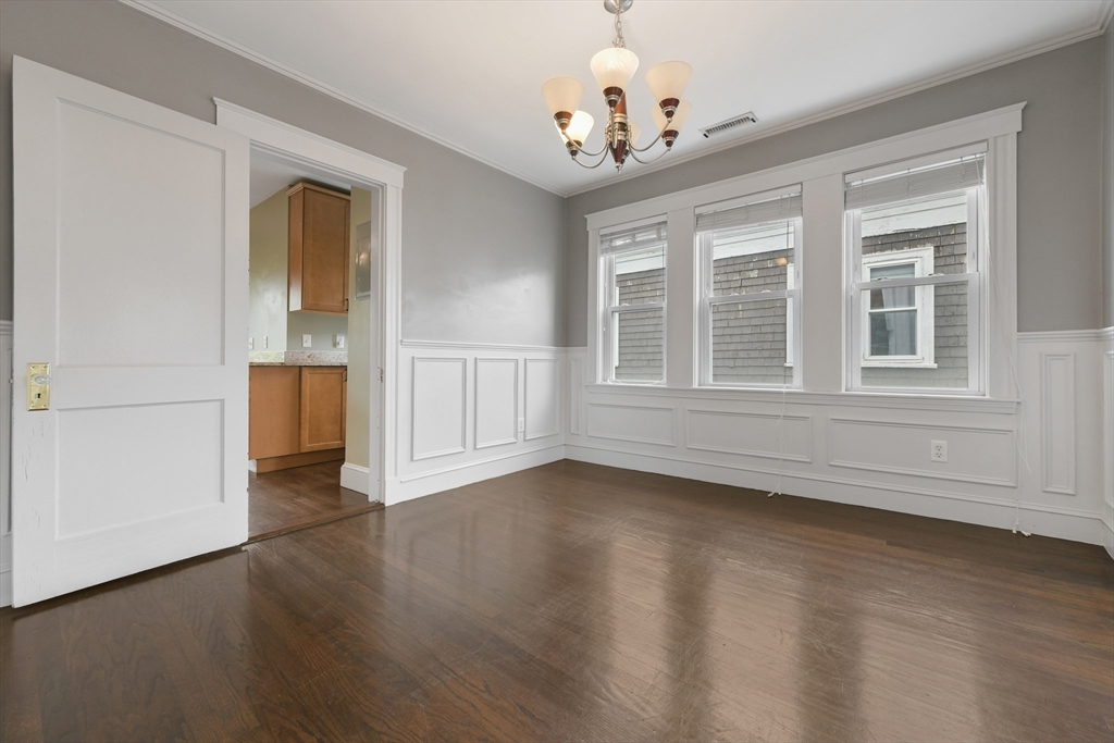 20 Thelma Rd Unit: 3rd