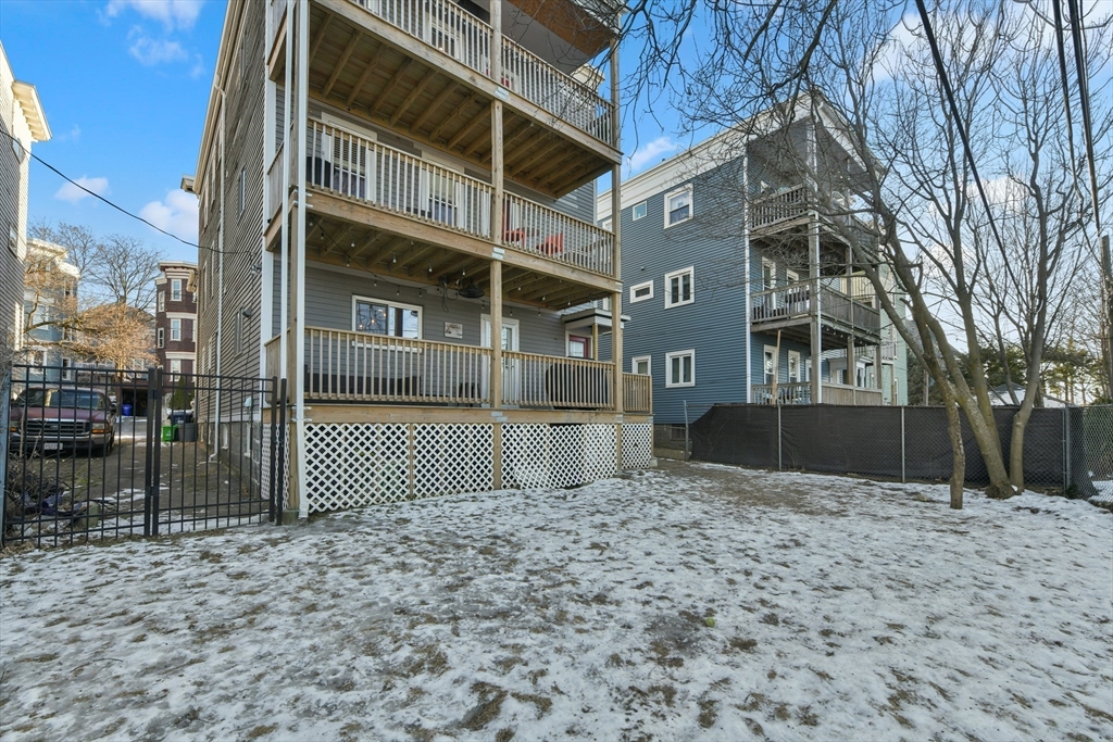 38 Rosemont St # 3
