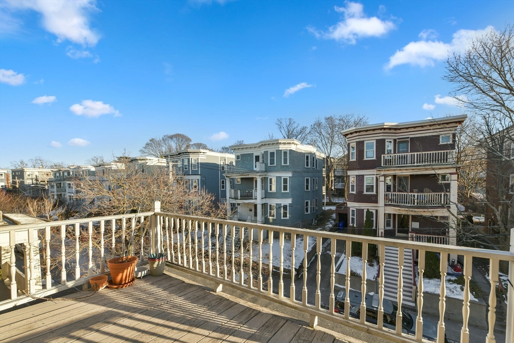 38 Rosemont St # 3