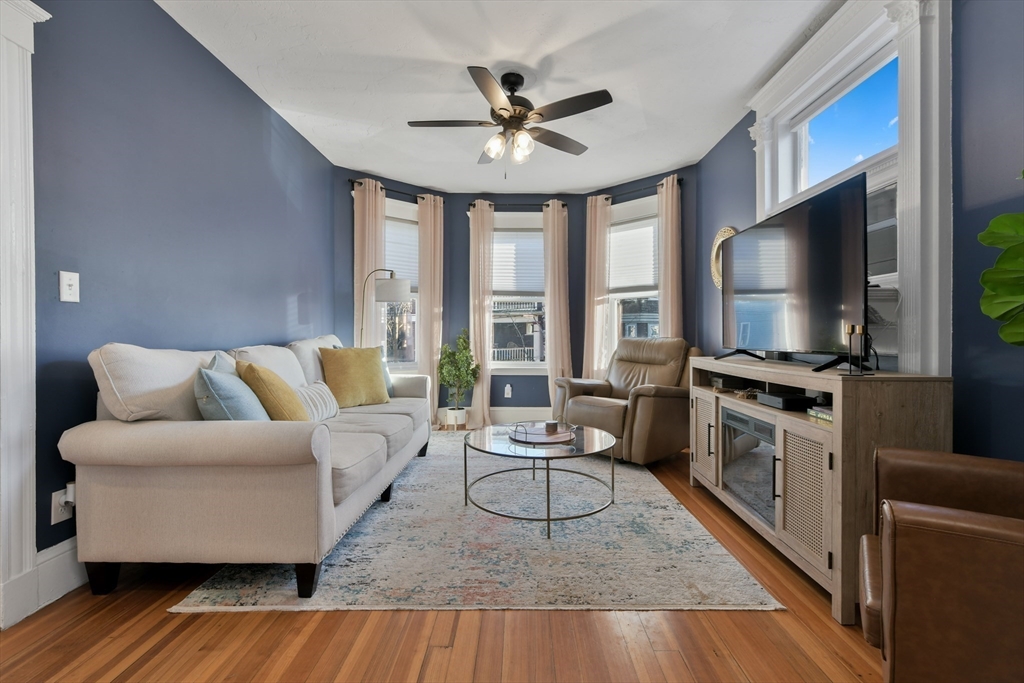 38 Rosemont St # 3