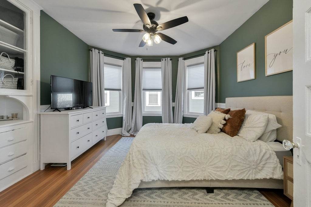 38 Rosemont St # 3