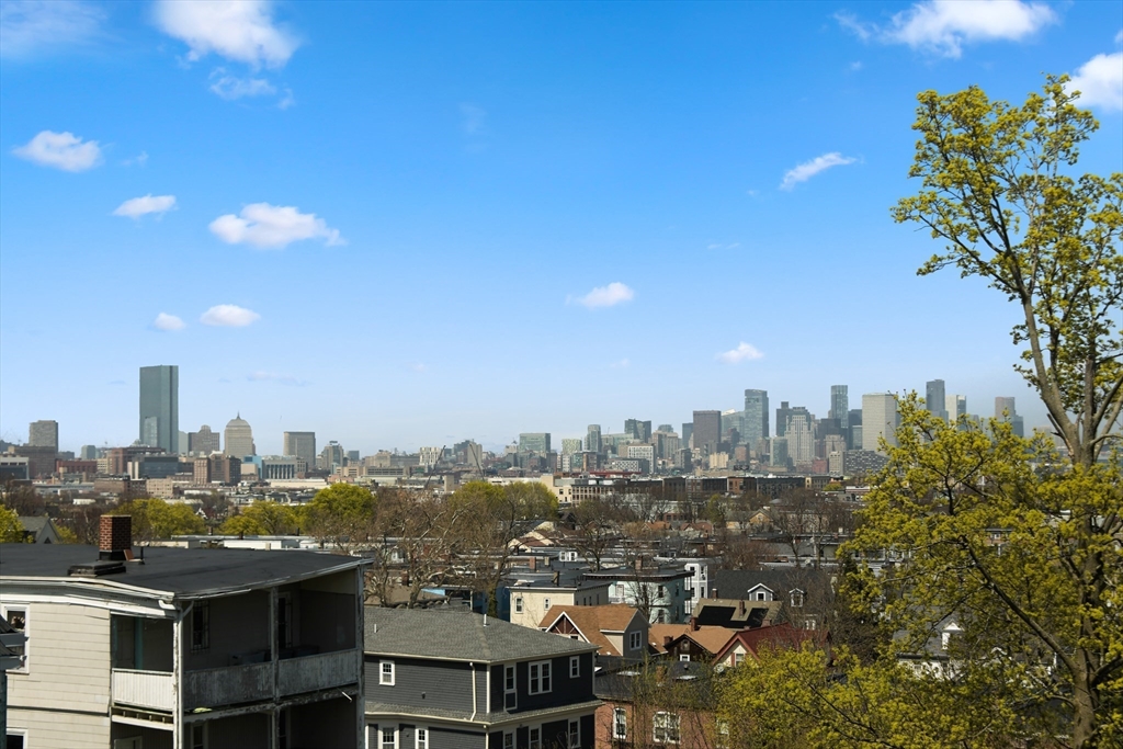 27 Salcombe St # 1