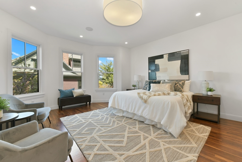 27 Salcombe St # 1