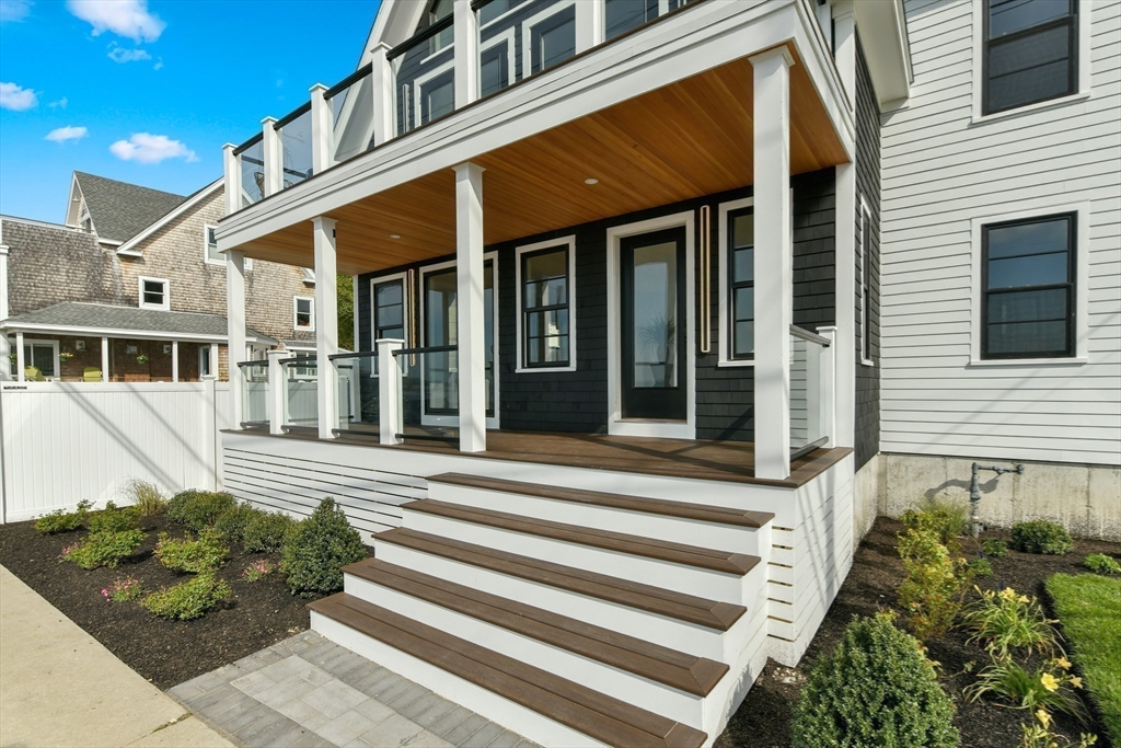 87 Dorchester St