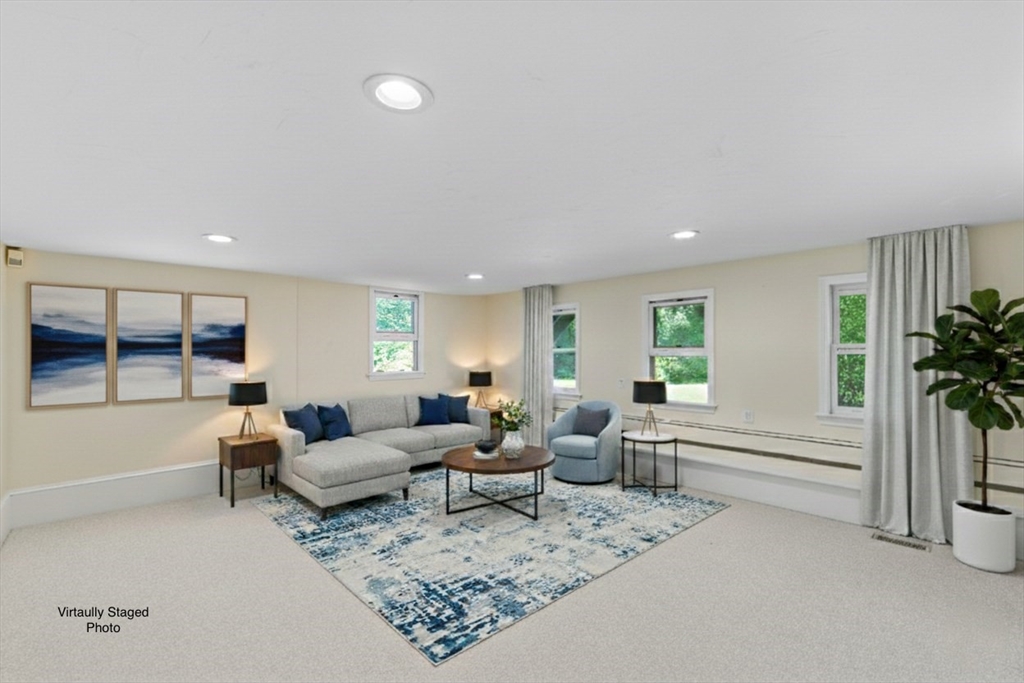 27 Joclyn Ave