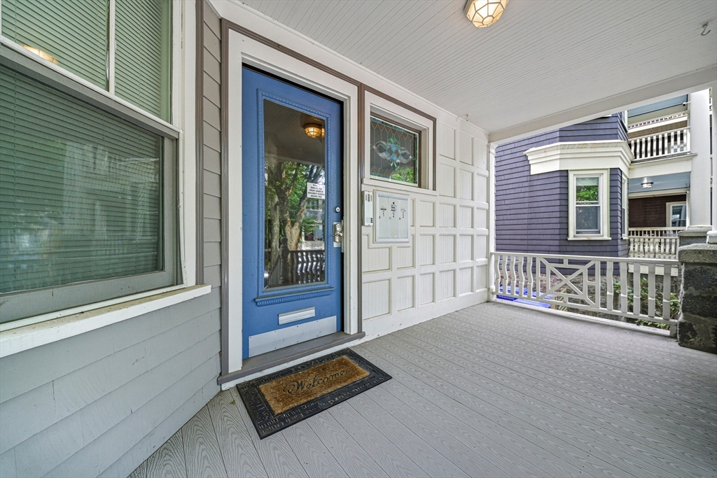 22 Trescott St