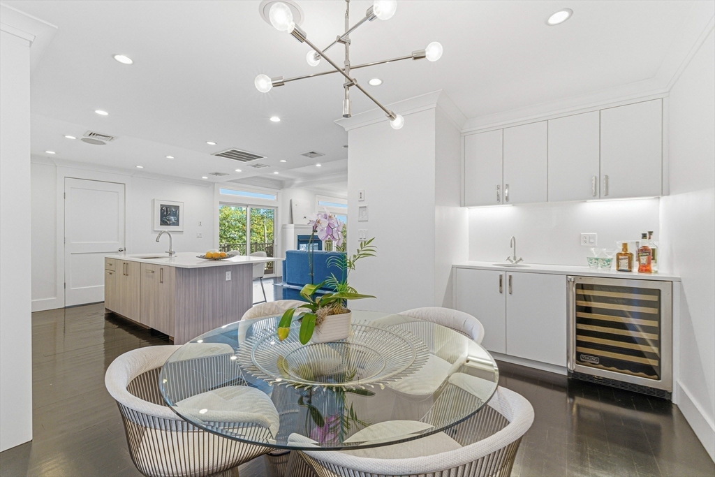 108 Cushing Ave # 2