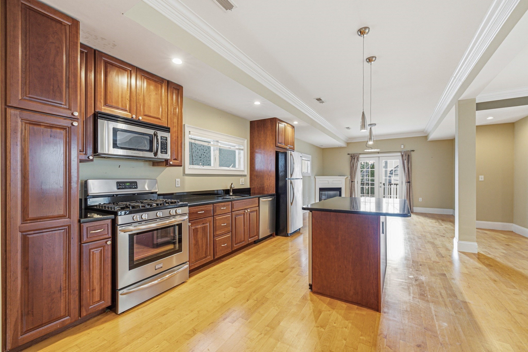 5 Mount Vernon St # 2